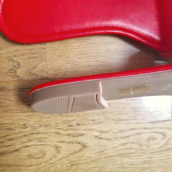 NEW! Chain Link Slide Sandal - Picture 6 of 6